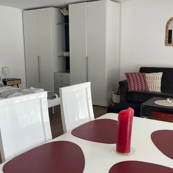Studio Haus Castello, hotel v destinaci Randa