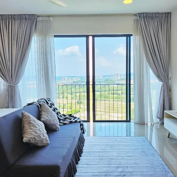 Minimalist Trefoil studio Setia Alam linked bridge to SCCC and SCM for 2-4 pax、セティア・アラムのホテル