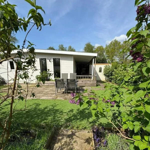 Chalet Corbeth, hotel en Putten