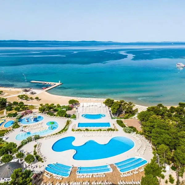 Zaton Holiday Resort, hotel v destinaci Nin