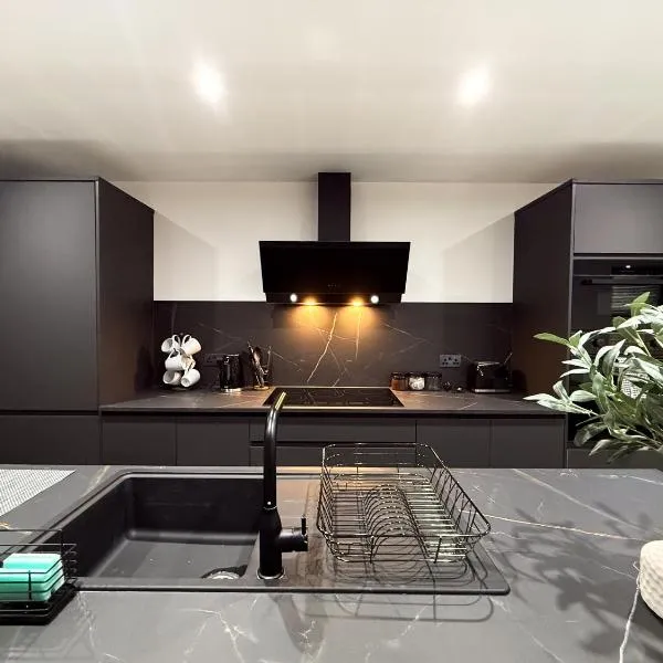 Santi House, hotel din Boston