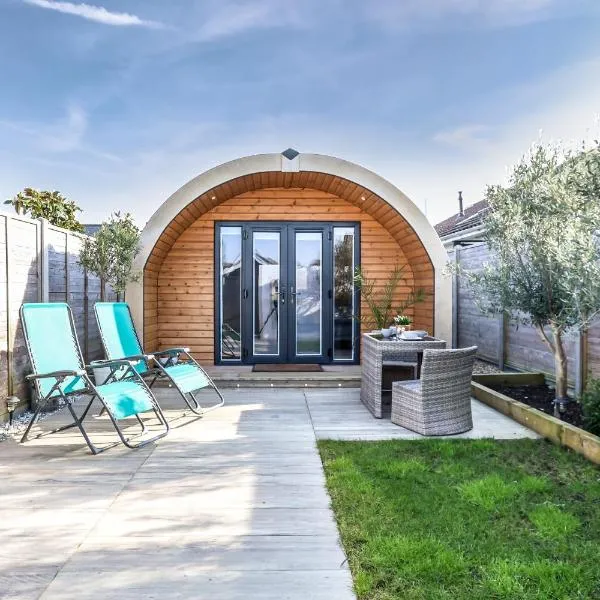 The Pod - Bracklesham Bay, hotel en Chichester