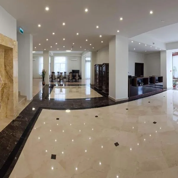 Green Park Boutique Hotel, hotel in Focşani