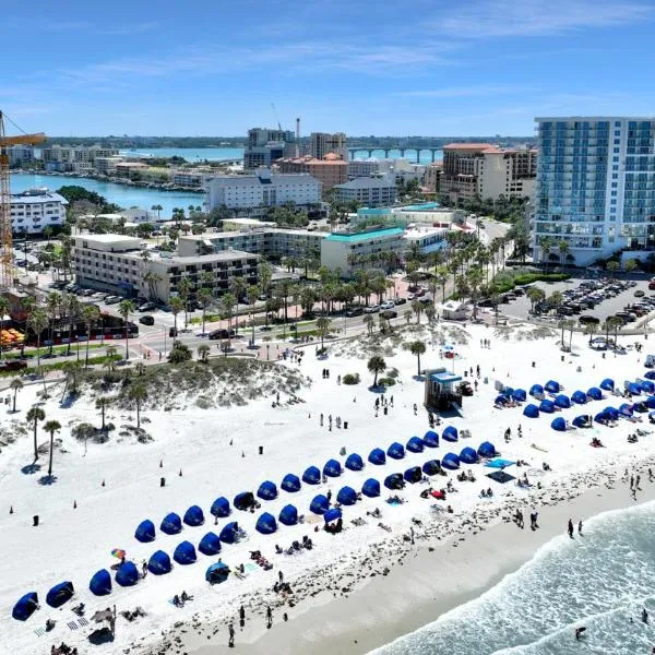 Pelican Pointe Clearwater Beach Hotel, hotel v destinaci Clearwater Beach