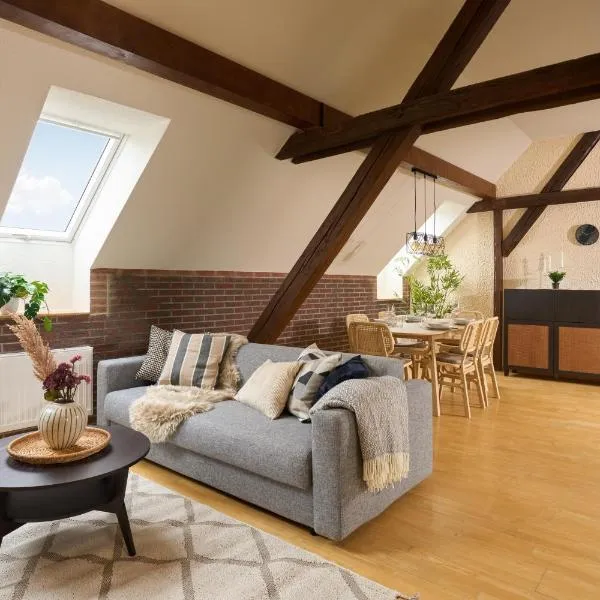 MARX - Charmantes Apartment für 6 Gäste in Trier - Stadtzentrum - Küche - Waschmaschine, hotel in Trier