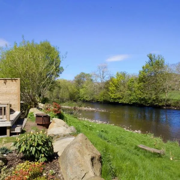 Braidhaugh Holiday Lodge and Glamping Park, hotel v destinaci Crieff