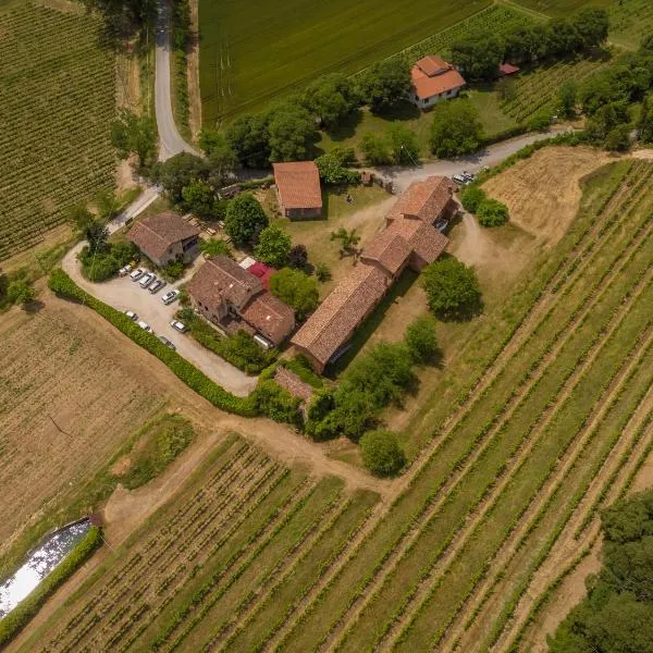 Locanda Borgo Colmello, hotel v destinaci Villanova di Farra