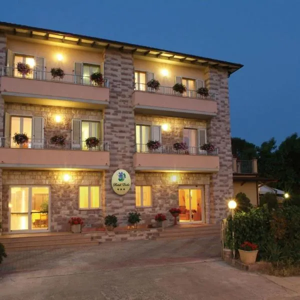 Viole Country Hotel, hotel v destinaci Assisi