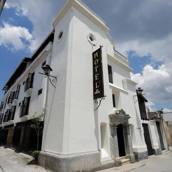 Los Faroles, hotel v destinaci Cobán