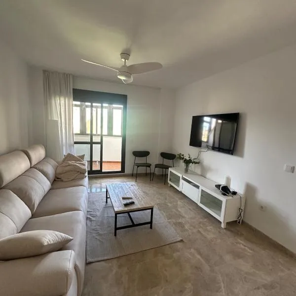 Luminoso apartamento en pleno centro – hotel w mieście Ceuta