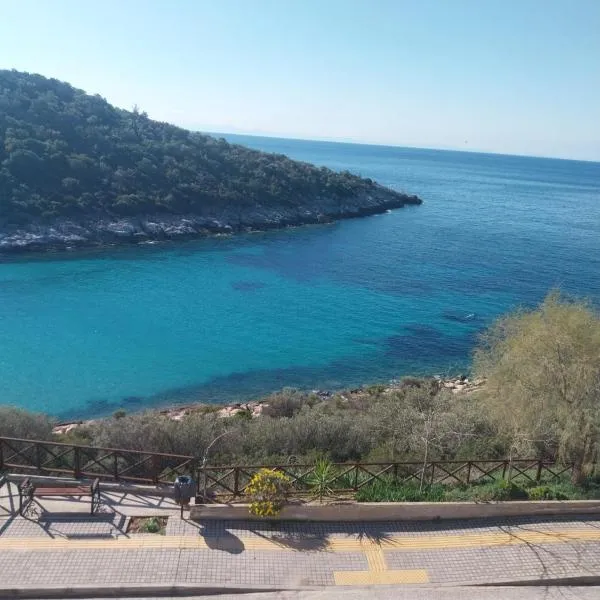 Villa Atspas, hotel en Skala Marion