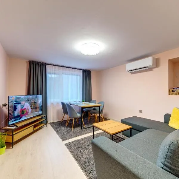 Апартамент за гости Райково, hotel in Smolyan