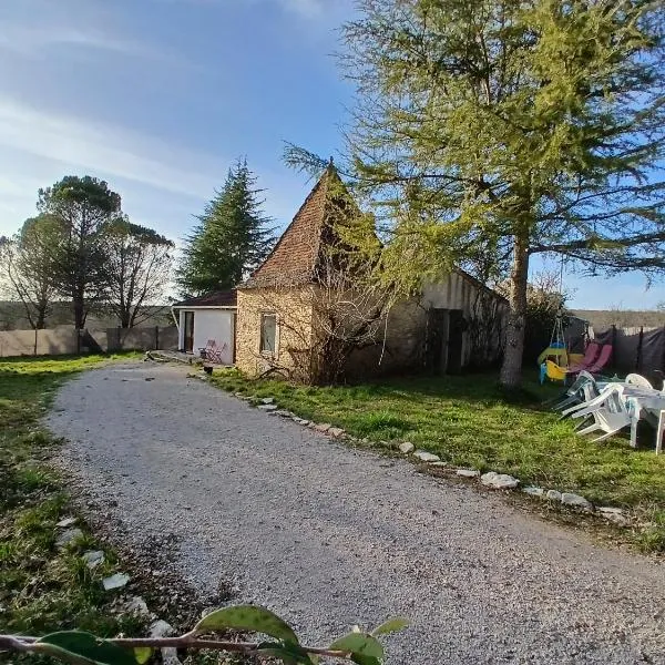 Maison avec jardin clos, Catus, hotel in Catus