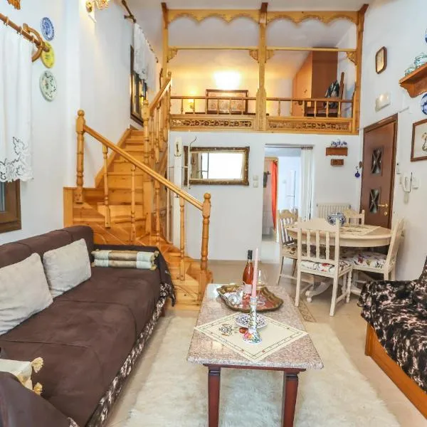 Skyrian Living, hotel in Neos Panteleimonas