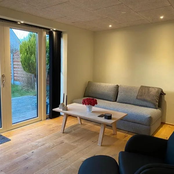 Newly renovated and Centrally located Townhome, ξενοδοχείο σε Herning