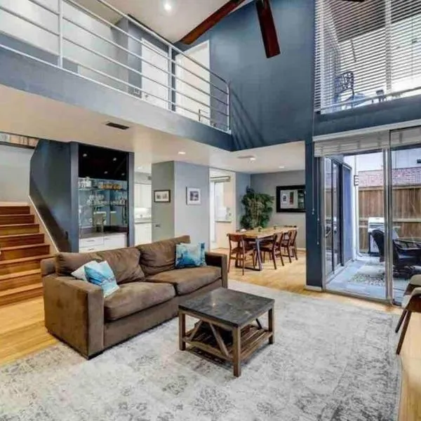 Spacious and stylish home in the heart of Houston, hotel v destinaci Houston