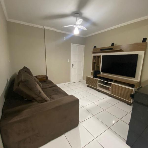 Apartamento 2 quartos sendo 1 suíte na praia dos Ingleses - Foto 5