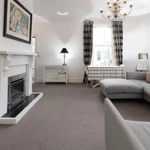 A Central City Historic Escape, hotel in Wellington