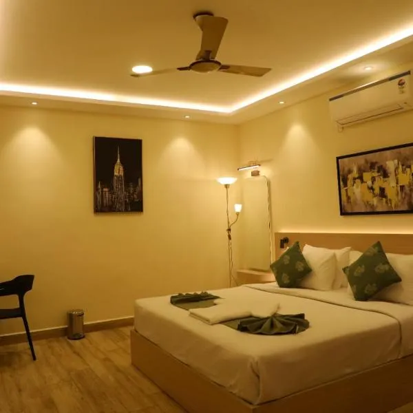 Hotel Green parrot photo 2