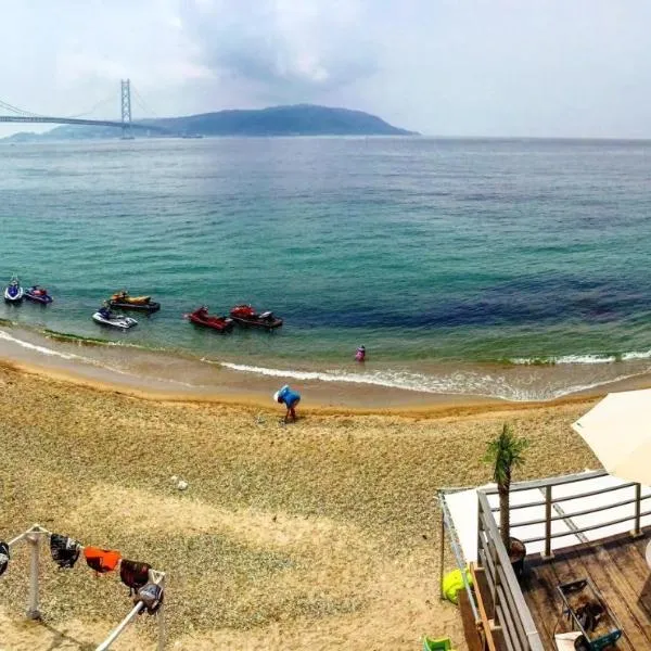 BeachHouse Geragera, hotel in Kobe