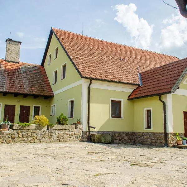 Ubytování na Hájence, hotel v destinaci Bystřice nad Pernštejnem