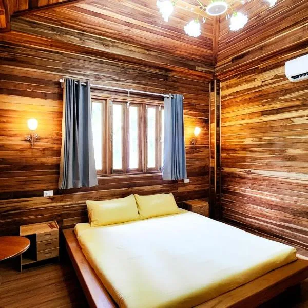 Baan Bhuwann Forest Chalet, hotel in Koh Phangan