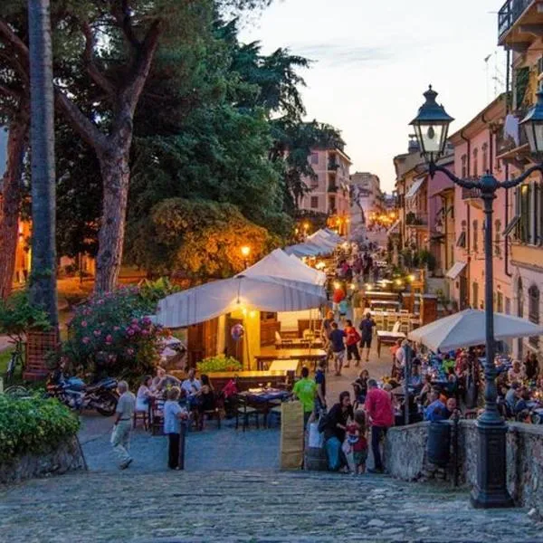 Casa Giangarè, hotel v destinácii Sarzana