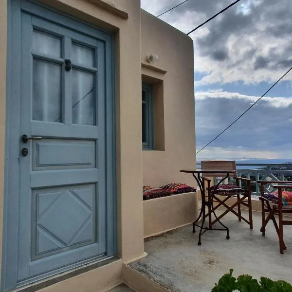 Kastro Studio, hôtel à Sikinos