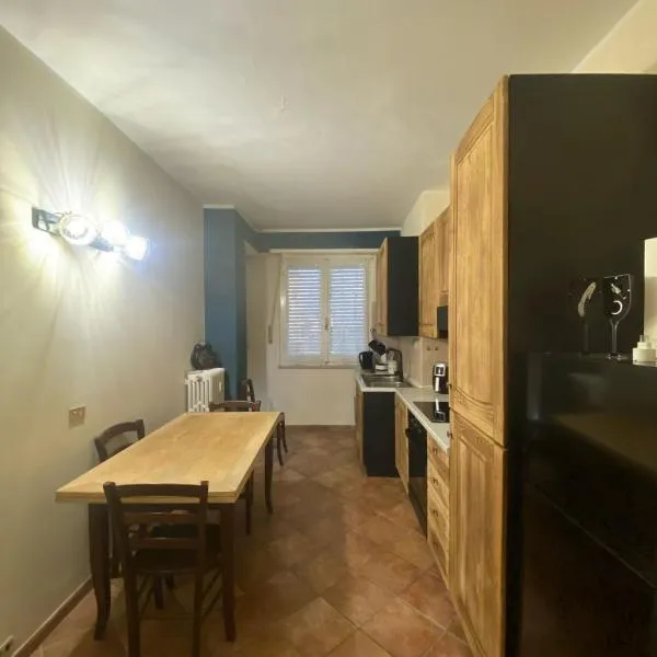 AJ BeB, hotel v destinaci Cigliano