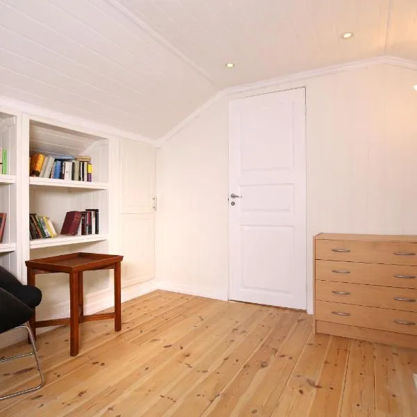 Sentrumsnær i Kongsberg, hotel v destinaci Kongsberg