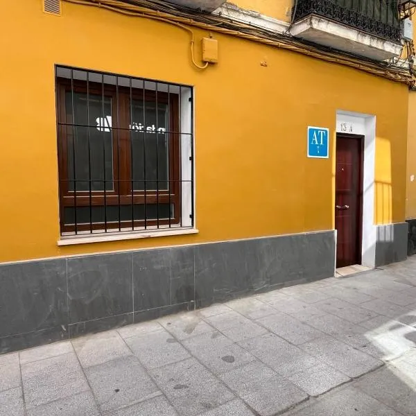 Apartamento Aftasi ,excelente ubicación con parking a 20 m, hotel in Badajoz