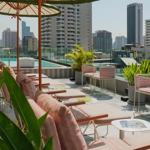 Public House Hotel Bangkok, a Member of Design Hotels, hótel í Bangkok