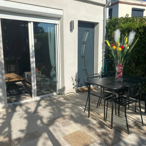 La Valenzo – hotel w mieście Aubagne