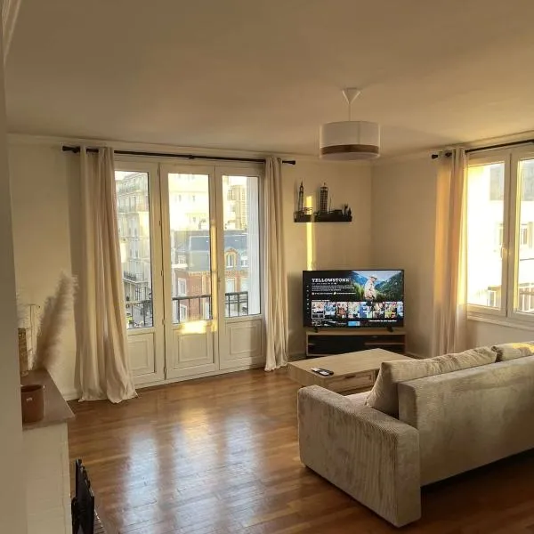 Chaleureux T2 à La Plage du Havre, Hotel in Le Havre