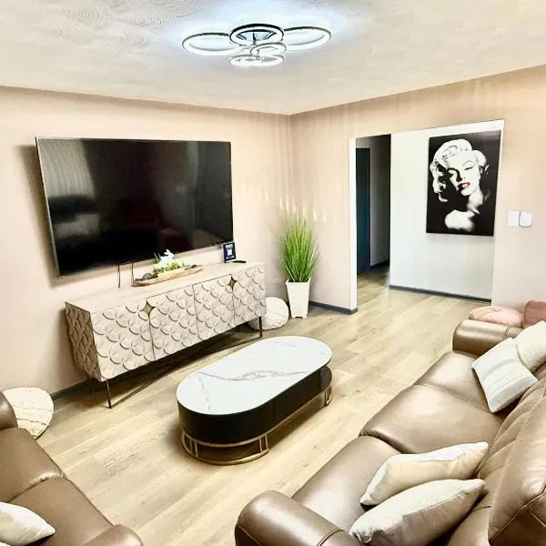 Delightful 3 Bedroom Home, hotel v destinaci Indianapolis