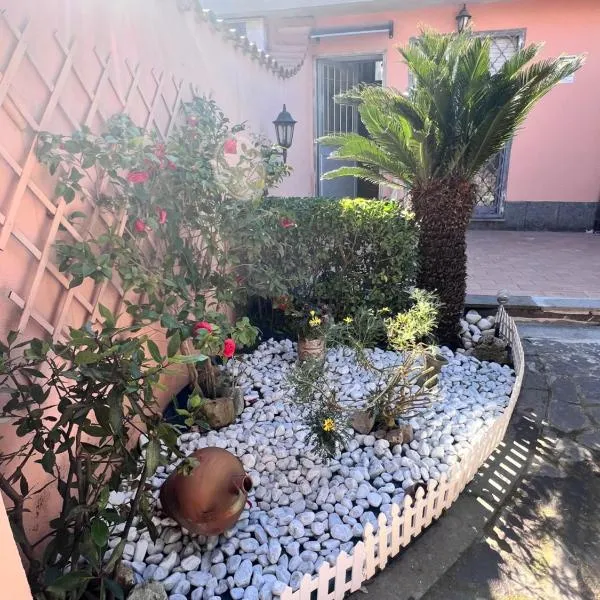 ROSSI SUITE Fco, hotel in Isola Sacra
