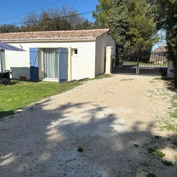 Maison de vacances en campagne, hotel Cavaillonban