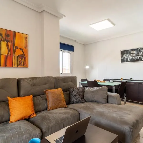 TrendyHomes Mediterráneo, excelente ubicación y gran confort, Hotel in Almería