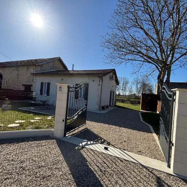 Maison au calme à Pessac Sur Dordogne, hotel in Pessac-sur-Dordogne