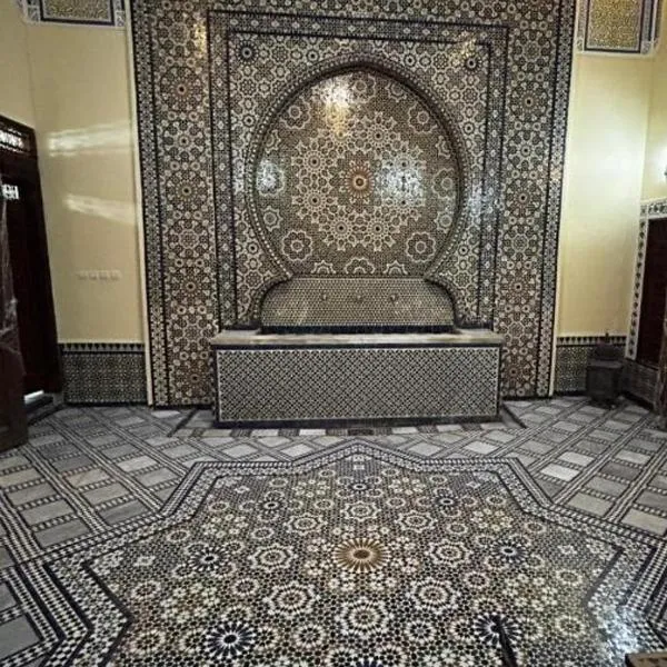 Dar Na, hotel en Station Bab Ftouh