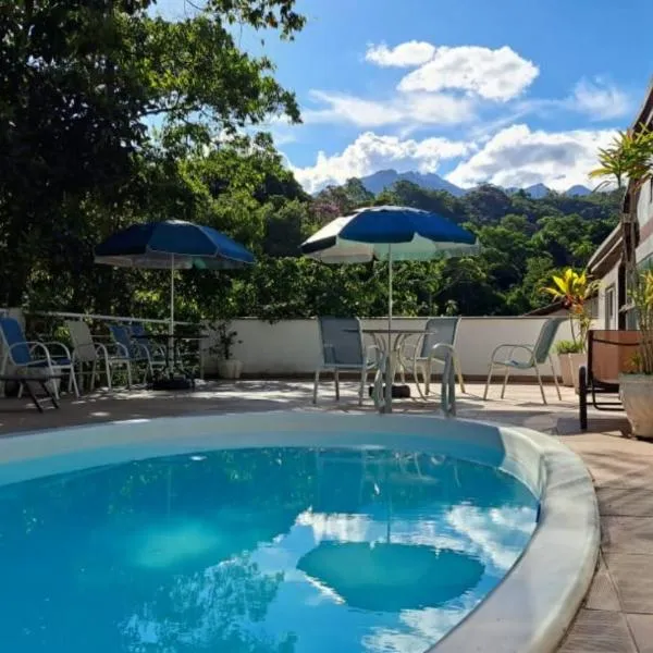 Pousada Valle dos Pássaros, hotel v destinaci Penedo