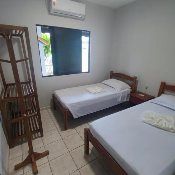 Itapoá Casa Pé na Areia com Piscina, 4 Suítes, Frente Mar, até 15 Pessoas - Foto 2