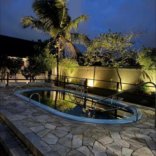 Itapoá Casa Pé na Areia com Piscina, 4 Suítes, Frente Mar, até 15 Pessoas - Foto 4