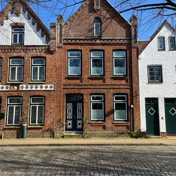Großes Grachtenhaus - Simmerdeis an der Gracht, hotel v destinaci Friedrichstadt