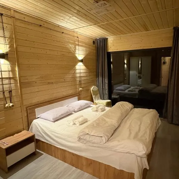 Old Byurakan Cottage, hotel di Byurakan