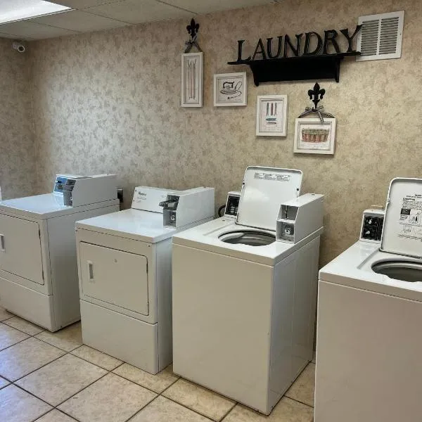 Staybridge Suites Pensacola Airport by IHG, khách sạn ở Pensacola