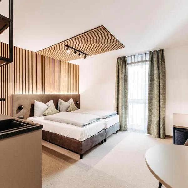 Easy Room - Self Check In - Out, hotel v destinaci Höchst