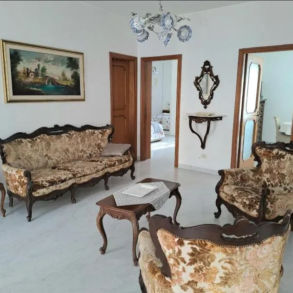 DOMUS TEATE - Chieti, hotel v destinaci Chieti