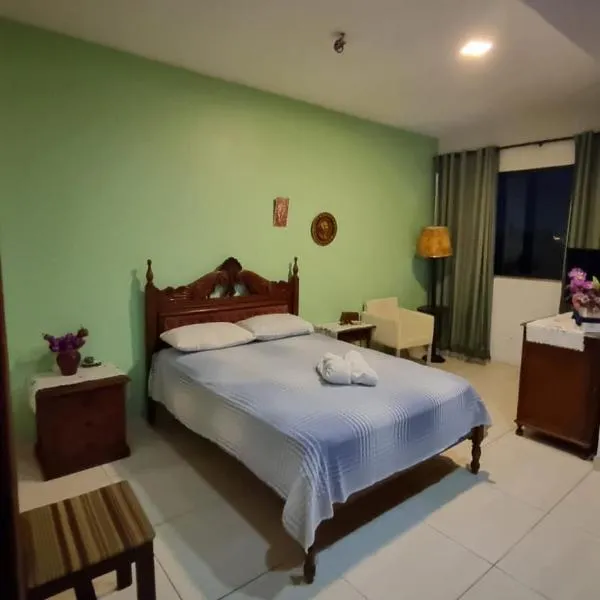 Pousada Andrey, hotel v destinaci Niterói