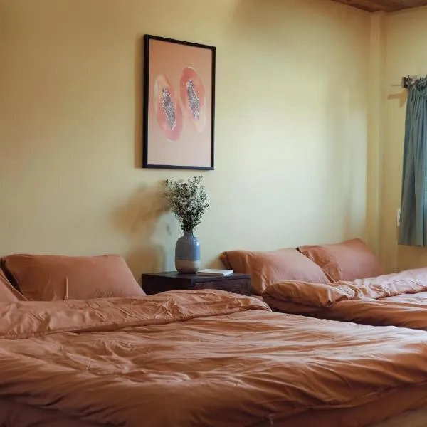 Nhà Đậu Homestay Măng Đen - 75 Võ Thị Sáu, hotel v destinaci Kon Plong